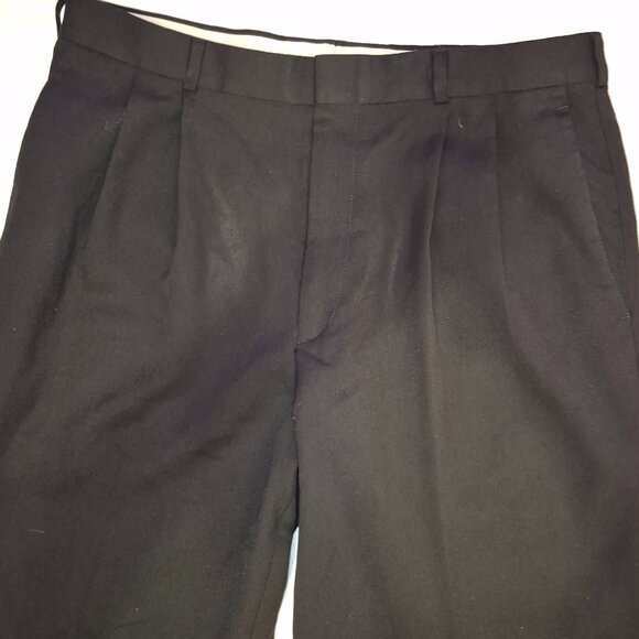 Slates by Dockers Black dress slacks. Pleated front. size 36/30 - Picture 11 of 15